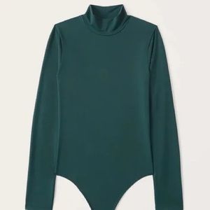 Abercrombie & Fitch Seamless Long Sleeve Mockneck Bodysuit